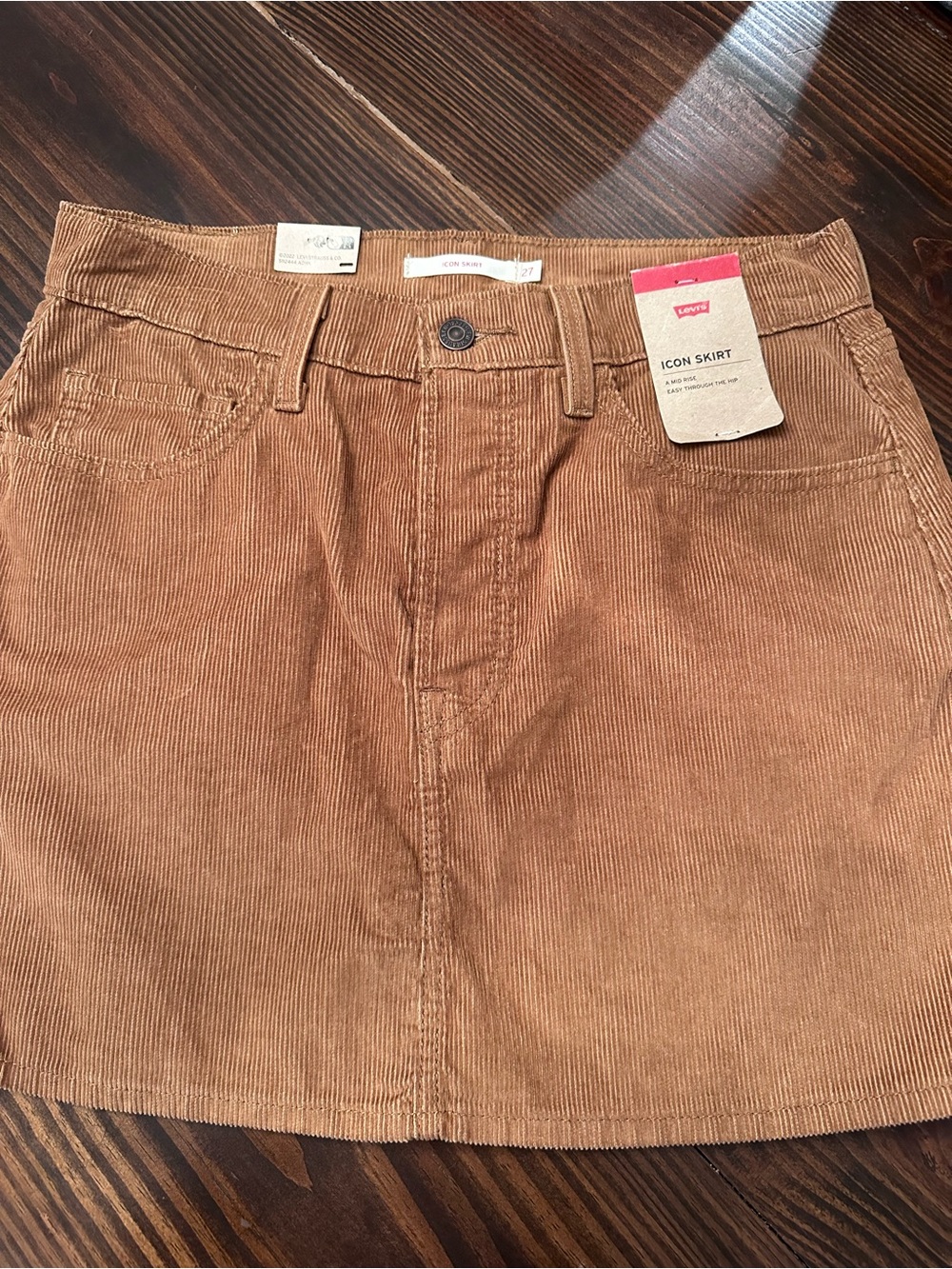 Levi’s Corduroy Mini Skirt in Warm Brown